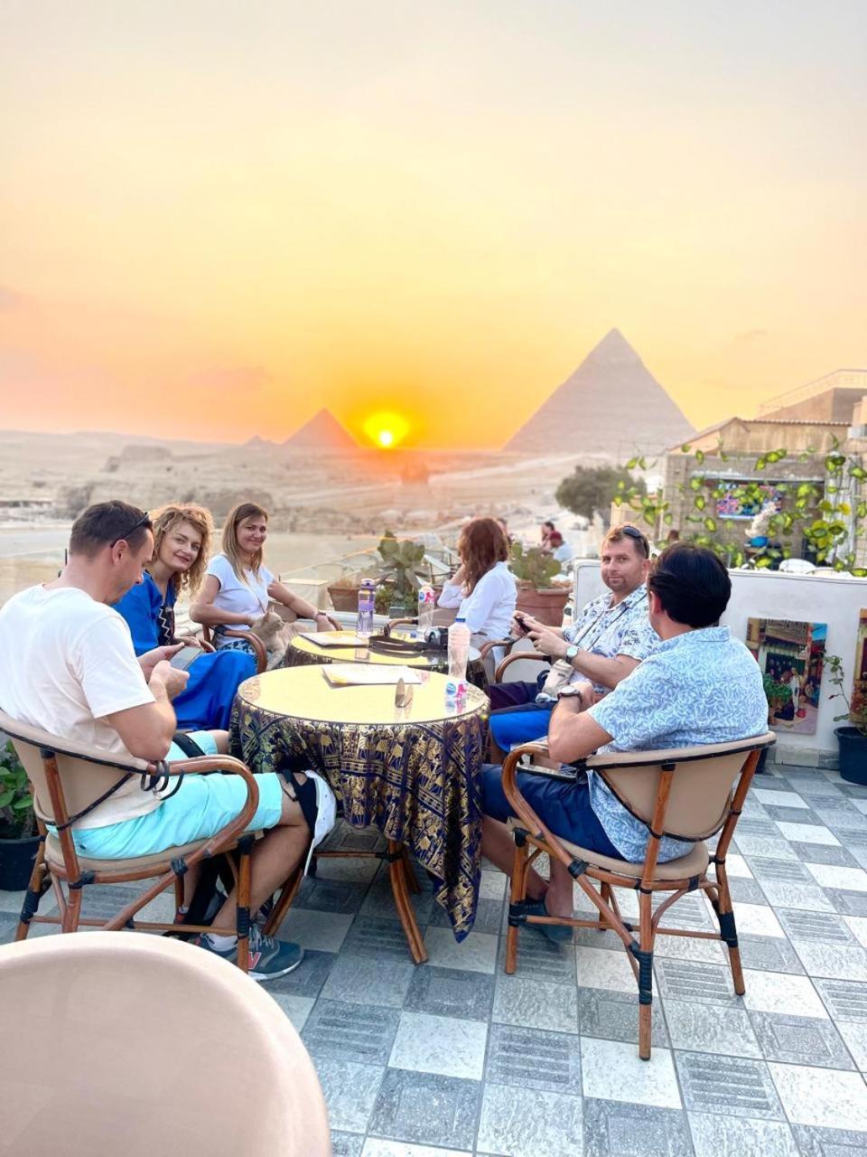 Queen Cleopatra Pyramids View Kafret el-Gabal Dış mekan fotoğraf