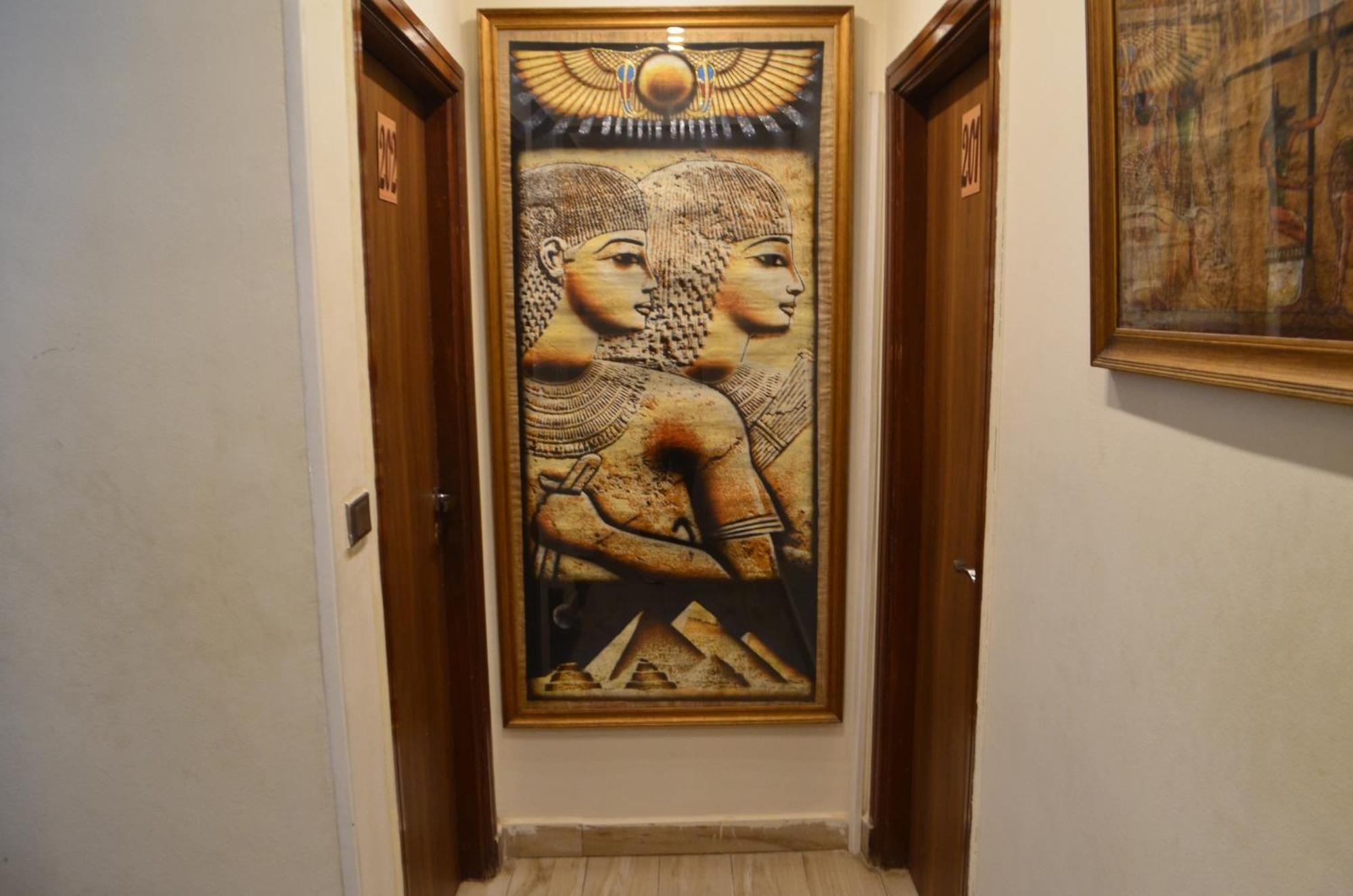 Queen Cleopatra Pyramids View Kafret el-Gabal Dış mekan fotoğraf